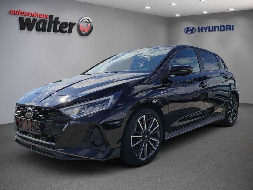 i20