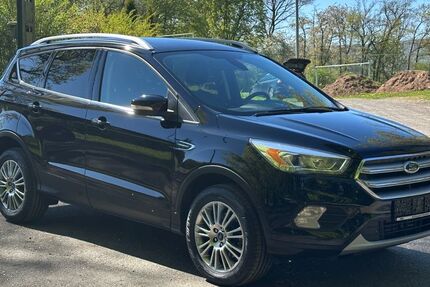 Ford Kuga 53.500 km 13.450 &euro; Neuental OT Zimmersrode 34599