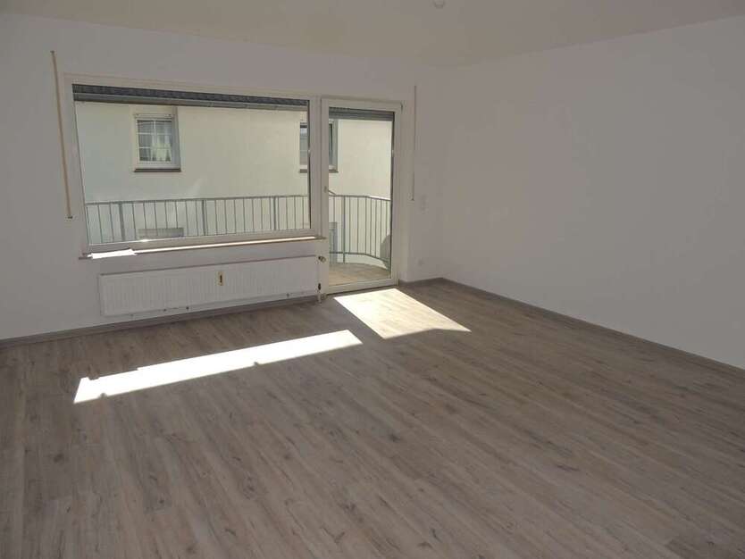 Wohnung zum Mieten in Solingen 680 € 87 m²