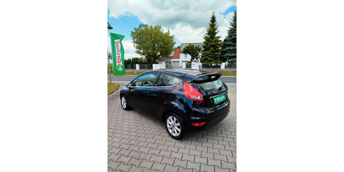 Ford Fiesta 124.850 km 4.990 &euro; Großwig 04860