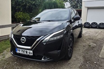Nissan Qashqai 21.500 km 22.999 &euro; Freital 01705