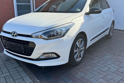 Hyundai i20 61.097 km 8.690 &euro; Langenhagen 30855