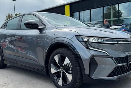 Renault Megane 11.300 km 18.990 &euro; Wiesmoor 26639