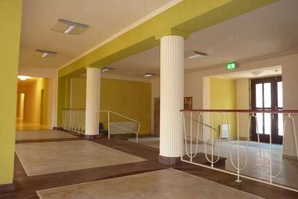 Wohnung zum Mieten in Eisenhüttenstadt 462,70 € 33.5 m² 2 zimmer