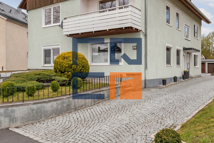 Wohnung Selb - 4 Zimmer, 110 m&sup2;, 105.000&euro; | Angebot:26030647