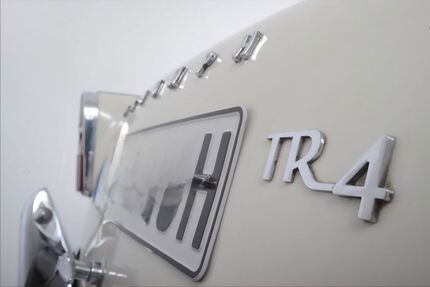 Triumph TR4 114.000 km 28.500 &euro; Norderstedt 22848