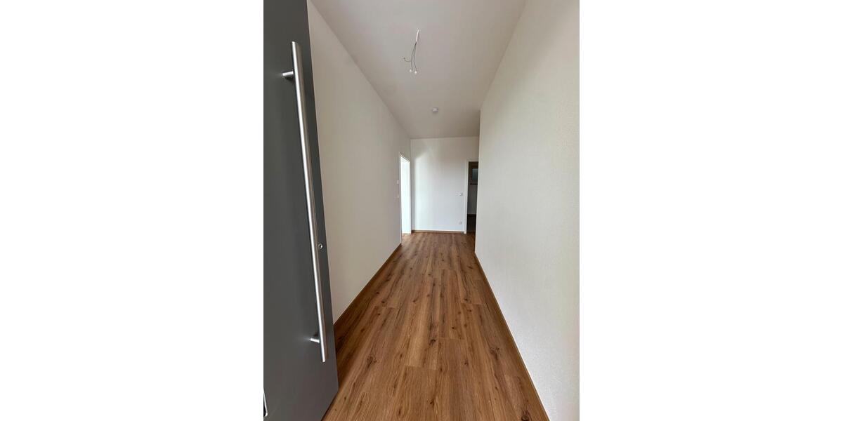 Erdgeschoßwohnung Cham - 3 Zimmer, 110 m&sup2;, 1.050&euro; | Angebot:25902241