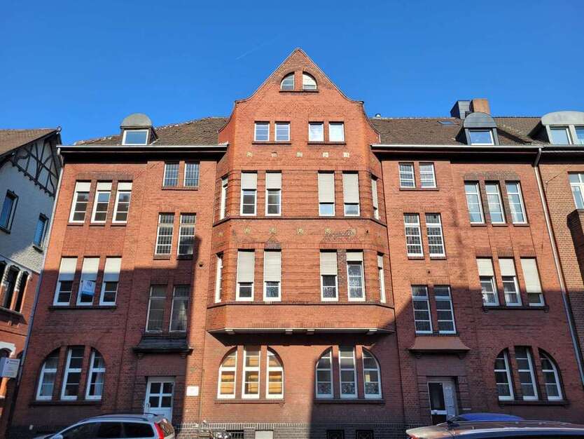 Wohnung zum Kaufen in Krefeld 149.500 € 87 m²