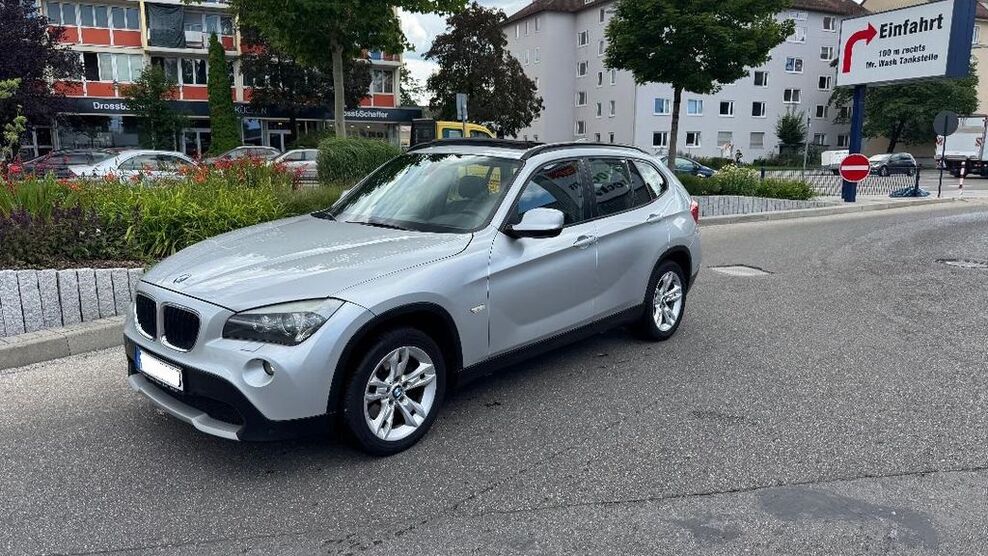 BMW X1 218.000 km 7.990 € München 80686