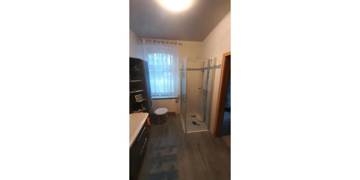 Einfamilienhaus Stralsund - 6 Zimmer, 150 m&sup2;, 250.000&euro; | Angebot:24748243