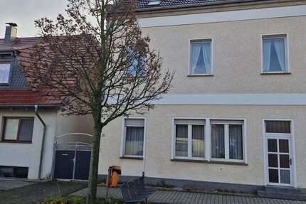 Haus zum Kaufen in Elbe-Parey 169.000 € 230 m² 6 zimmer