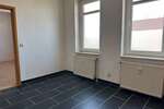 gepflegte 4 Raum - ETW mit Küche, Balkon und Pkw-Stellplatz am Stadtrand - Etagenwohnung Apolda | Angebot:24308532