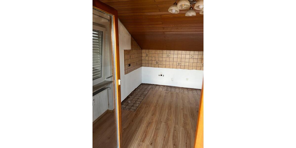 Dachgeschoßwohnung Ehingen (Donau) - 1 Zimmer, 71 m&sup2;, 160.000&euro; | Angebot:26987318