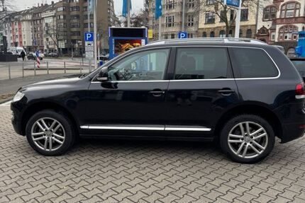 VW Touareg 277.000 km 7.700 &euro; Köln 51063