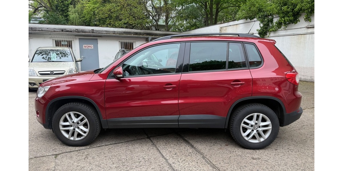 VW Tiguan Trend & Fun BlueMotion Navi Scheckheft 97.567 km 7.800 &euro; Berlin 10247