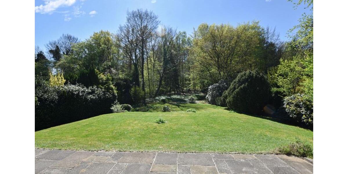 Einfamilienhaus Ahrensburg - 9 Zimmer, 170 m&sup2;, 2.650&euro; | Angebot:24800854