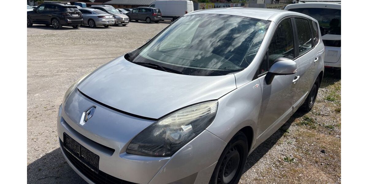 Renault Scenic 171.000 km 2.999 &euro; Rosenheim 83022