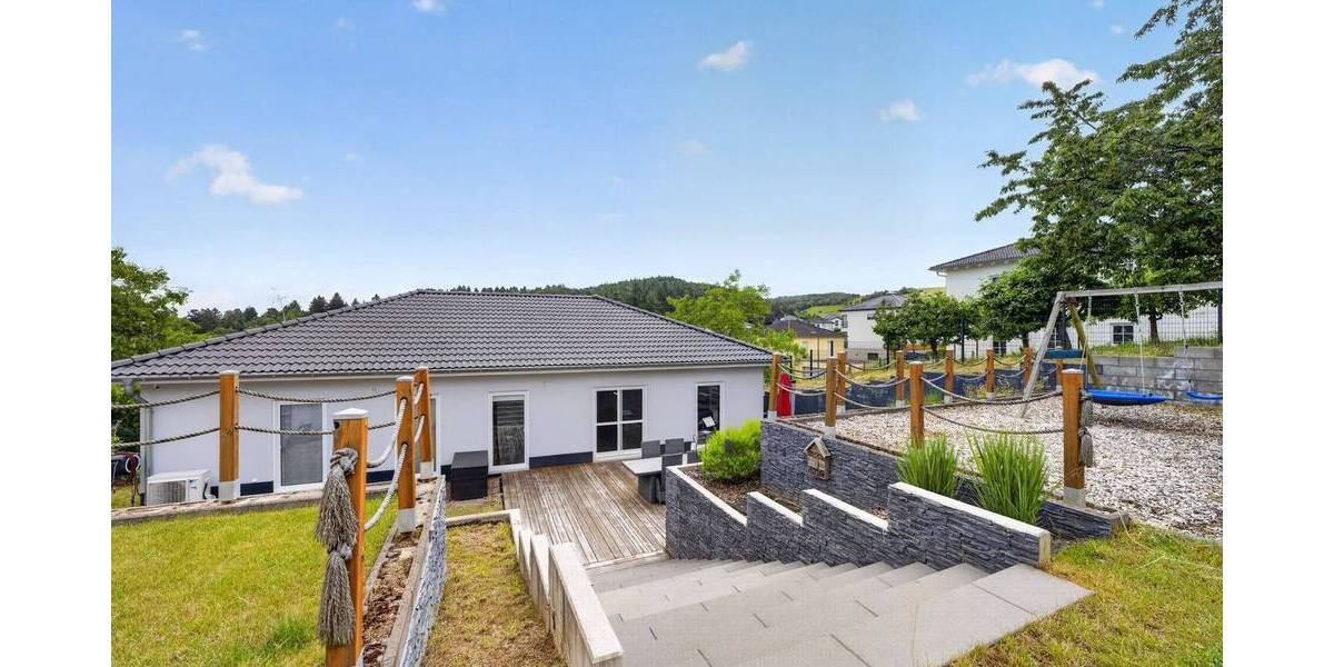 Bungalow Bekond - 4 Zimmer, 130 m&sup2;, 579.000&euro; | Angebot:26902270