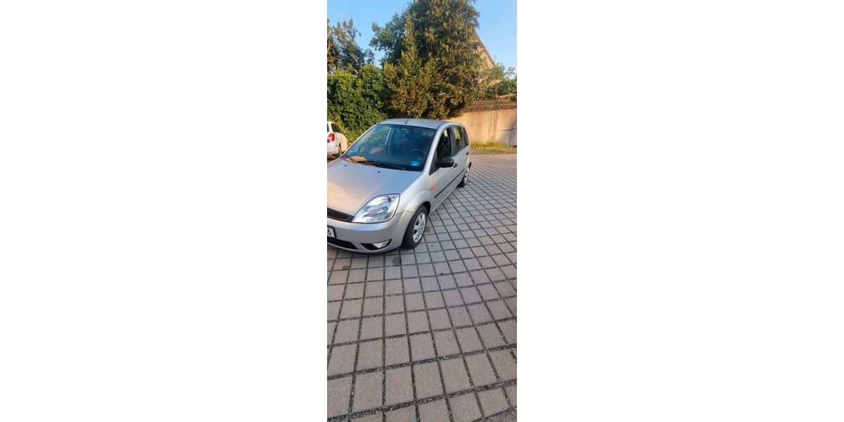 Ford Fiesta 84.800 km 2.100 &euro; Ansbach 91522