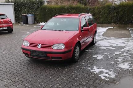 VW Golf 740.000 km 750 &euro; Karlsruhe /Rüppurr 76199