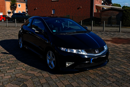 Honda Civic 148.786 km 7.000 &euro; Dortmund 44359