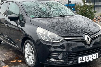 Renault Clio 114.252 km 6.950 &euro; Hilden 40721