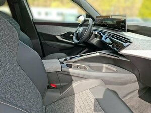 Peugeot 5008 Allure Hybrid 145 E-DSC6-7 Sitze 43.900 km 27.550 &euro; Bad Wünnenberg 33181