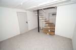 2-Zimmer-Wohnung im Hinterhaus mit viel zusätzlichem Platz im Untergeschoß 2 zimmer