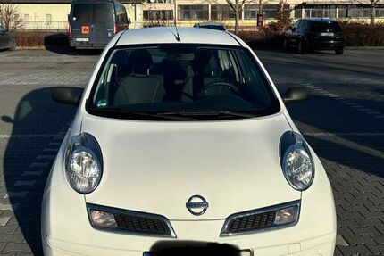 Nissan Micra 98.000 km 2.950 &euro; Regensburg 93047