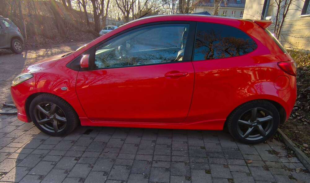 Mazda 2 113.850 km 3.800 &euro; Merseburg, Stadt 06217