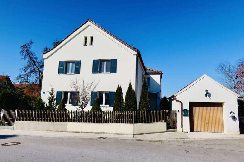 Haus zum Kaufen in Aldersbach 329.000 € 243 m²