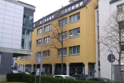 Büro in Ulm 2.000 € 166 m²