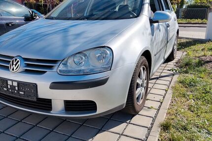 VW Golf 165.000 km 2.500 &euro; Roth 91154
