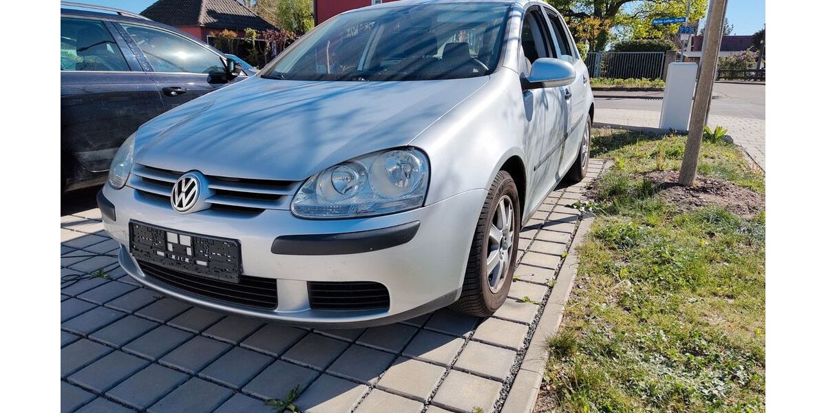 VW Golf 165.000 km 2.500 &euro; Roth 91154