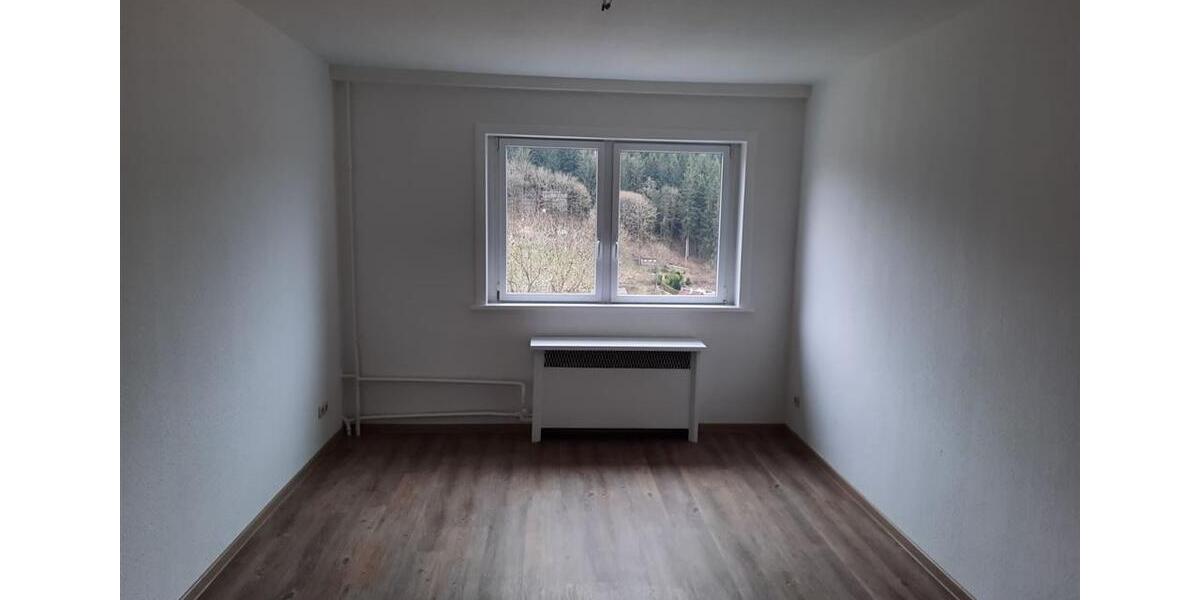 Etagenwohnung Ilmenau - 4 Zimmer, 120 m&sup2;, 679&euro; | Angebot:26425563