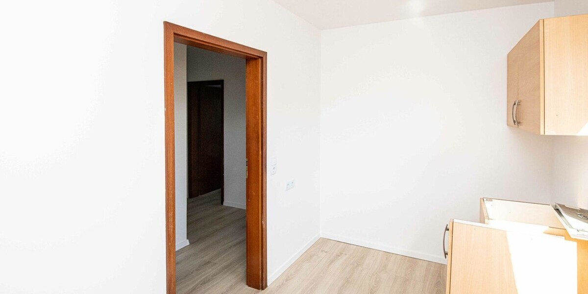 Zweifamilienhaus in guter Lage, größtenteils saniert - Zweifamilienhaus Stamsried | Angebot:25072865