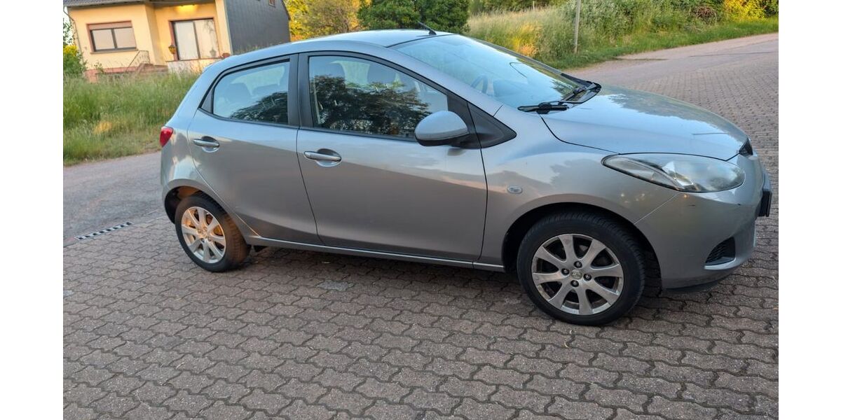 Mazda 2 175.000 km 2.800 &euro; Wadgassen 66787