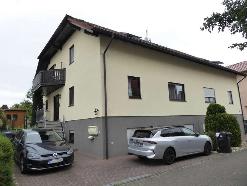 Haus zum Kaufen in Karben 1.190.000 € 384 m² 14 zimmer