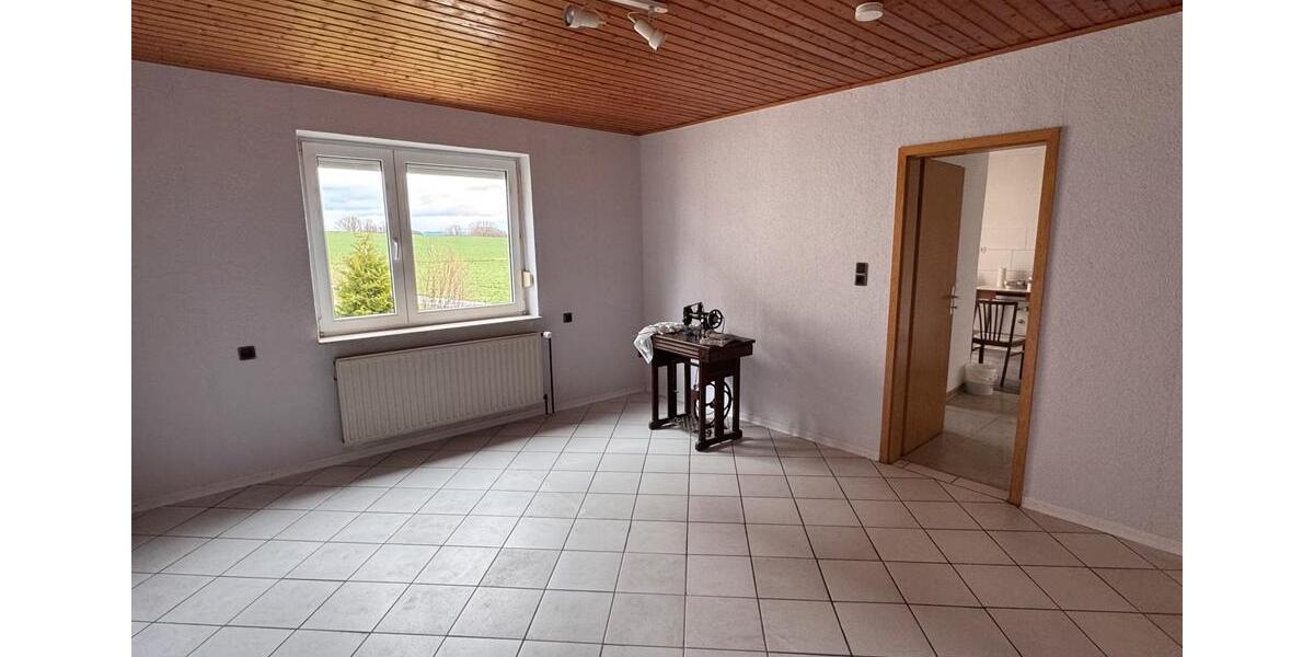 Einfamilienhaus Amöneburg - 7 Zimmer, 160 m&sup2;, 900&euro; | Angebot:25641968