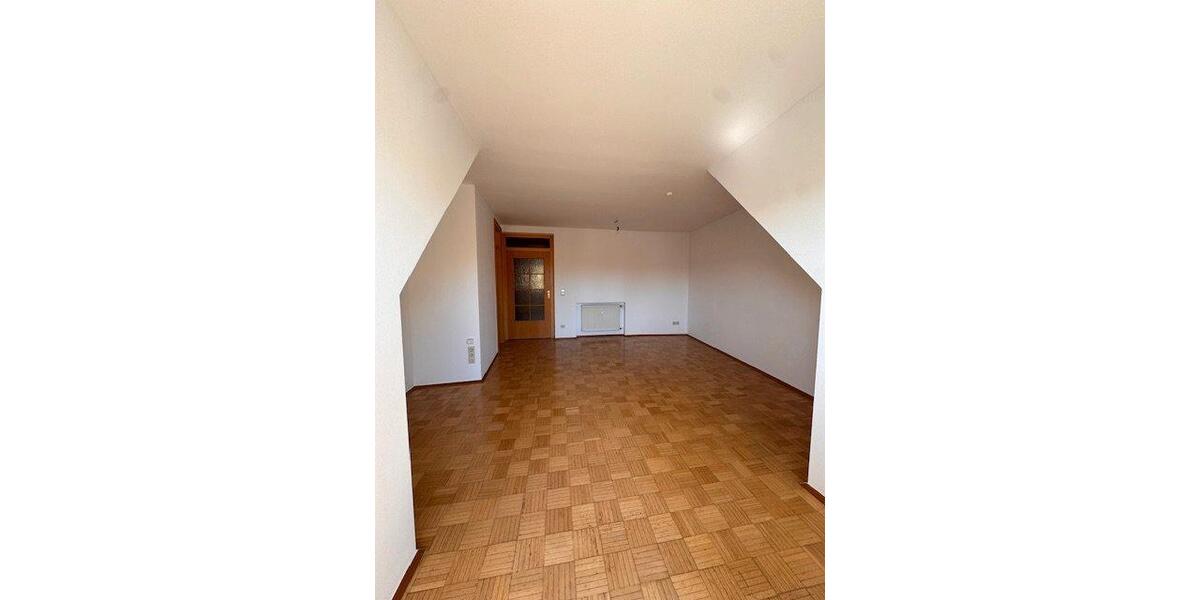 Dachgeschoßwohnung Rotenburg an der Fulda - 2 Zimmer, 45 m&sup2;, 550&euro; | Angebot:26300713