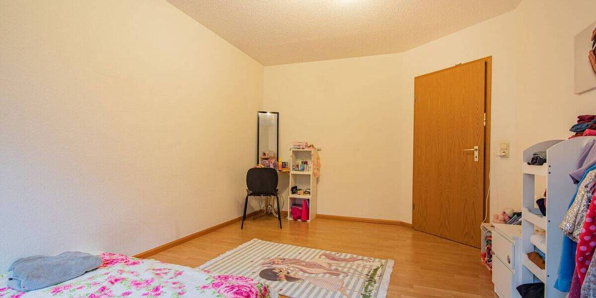 Reihenmittelhaus Waldshut-Tiengen Waldshut - 6 Zimmer, 153 m&sup2;, 429.000&euro; | Angebot:25928945