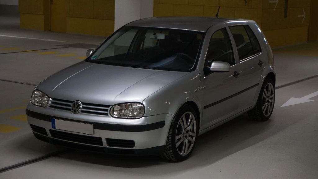 VW Golf 183.753 km 2.690 &euro; Leipzig 04109