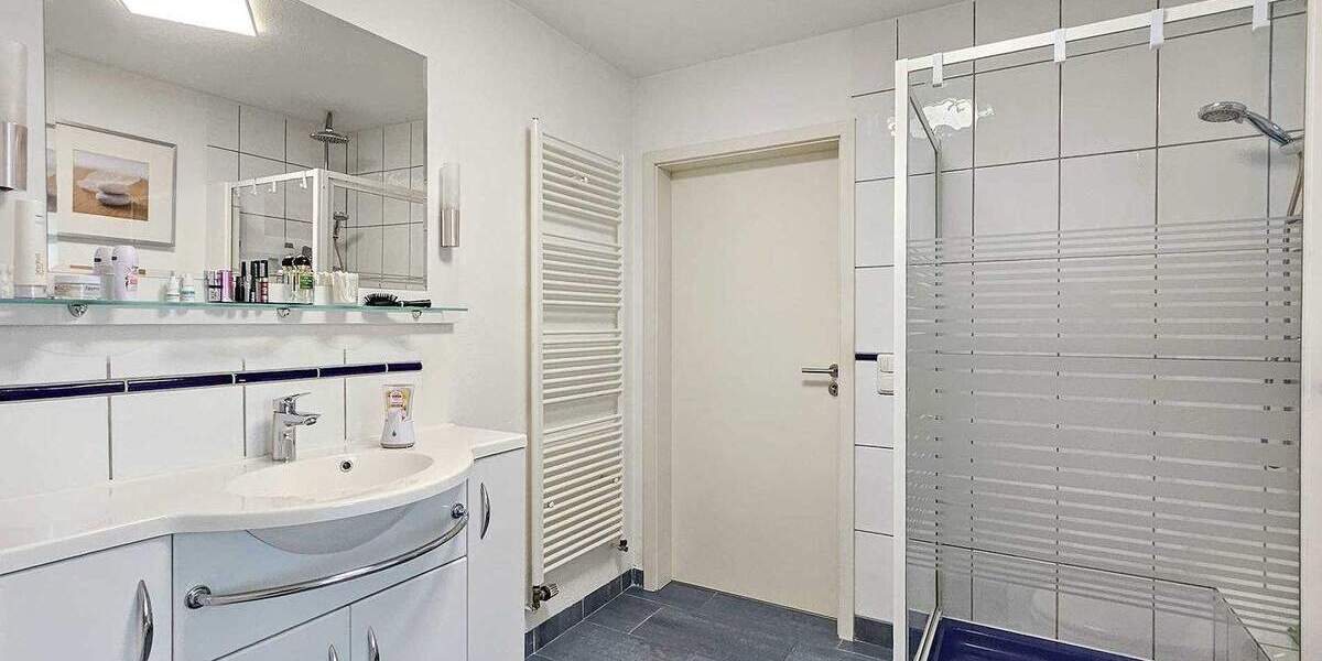 Etagenwohnung Baesweiler - 3 Zimmer, 91 m&sup2;, 299.000&euro; | Angebot:24860005