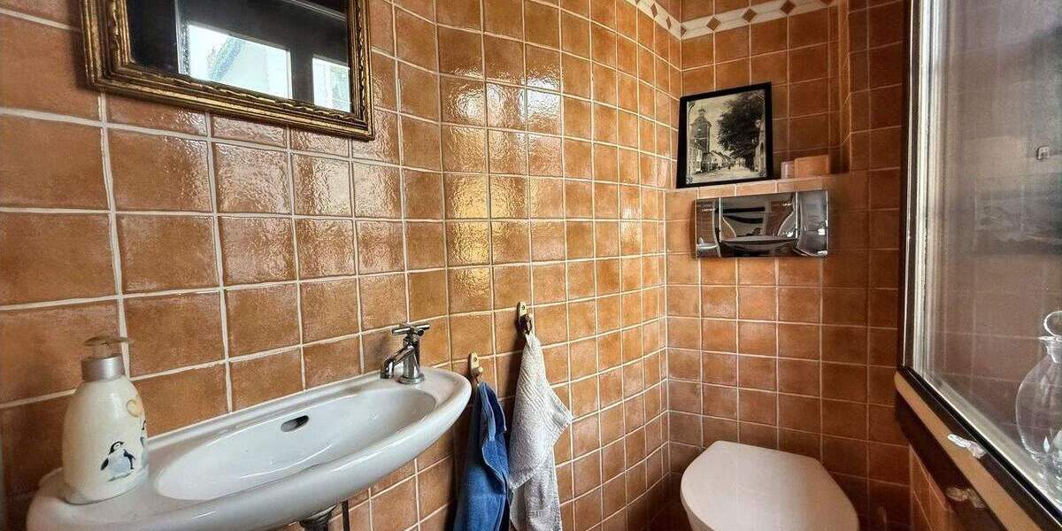 Reihenmittelhaus Krefeld Linn - 4 Zimmer, 153 m&sup2;, 465.000&euro; | Angebot:25940231