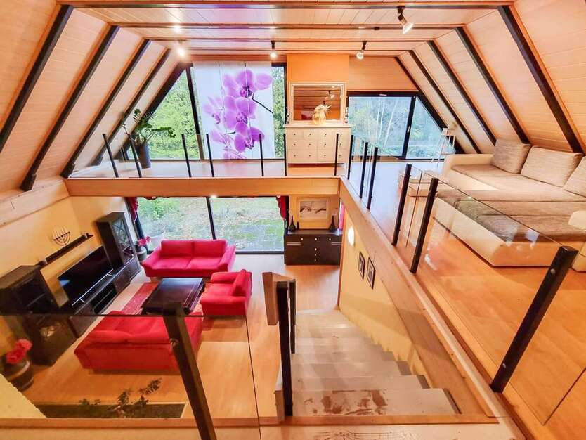Haus zum Kaufen in Wiefelstede 329.900 € 187 m²