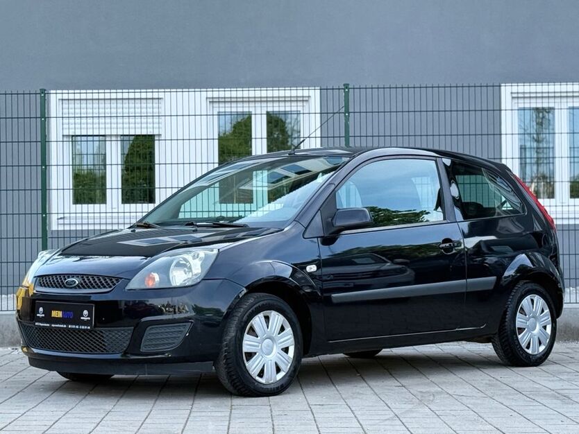 Ford Fiesta 137.500 km 1.990 € München 81243