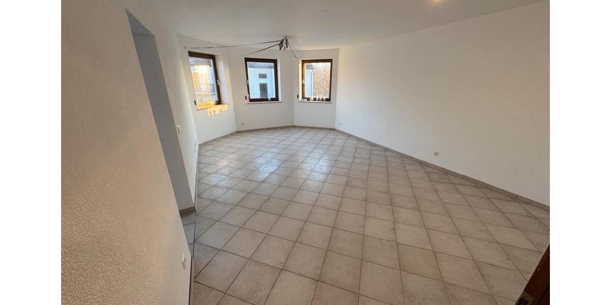 Etagenwohnung Augsburg Antonsviertel - 4 Zimmer, 109 m&sup2;, 1.400&euro; | Angebot:25866749