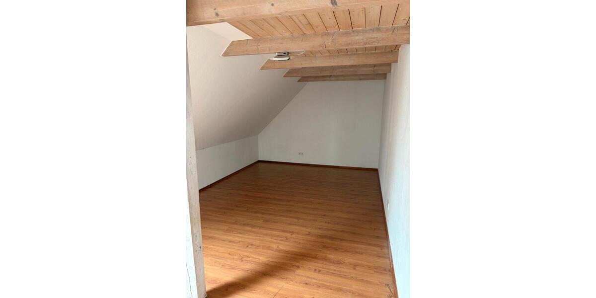 Maisonettenwohnung Wiesmoor - 4 Zimmer, 150 m&sup2;, 950&euro; | Angebot:26313178