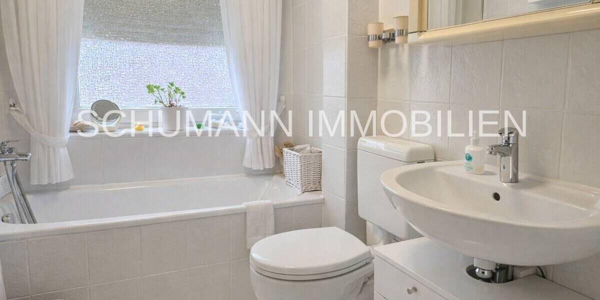 Reihenendhaus Wilhelmshaven / Altengroden Altengroden - 5 Zimmer, 110 m&sup2;, 169.000&euro; | Angebot:26192308