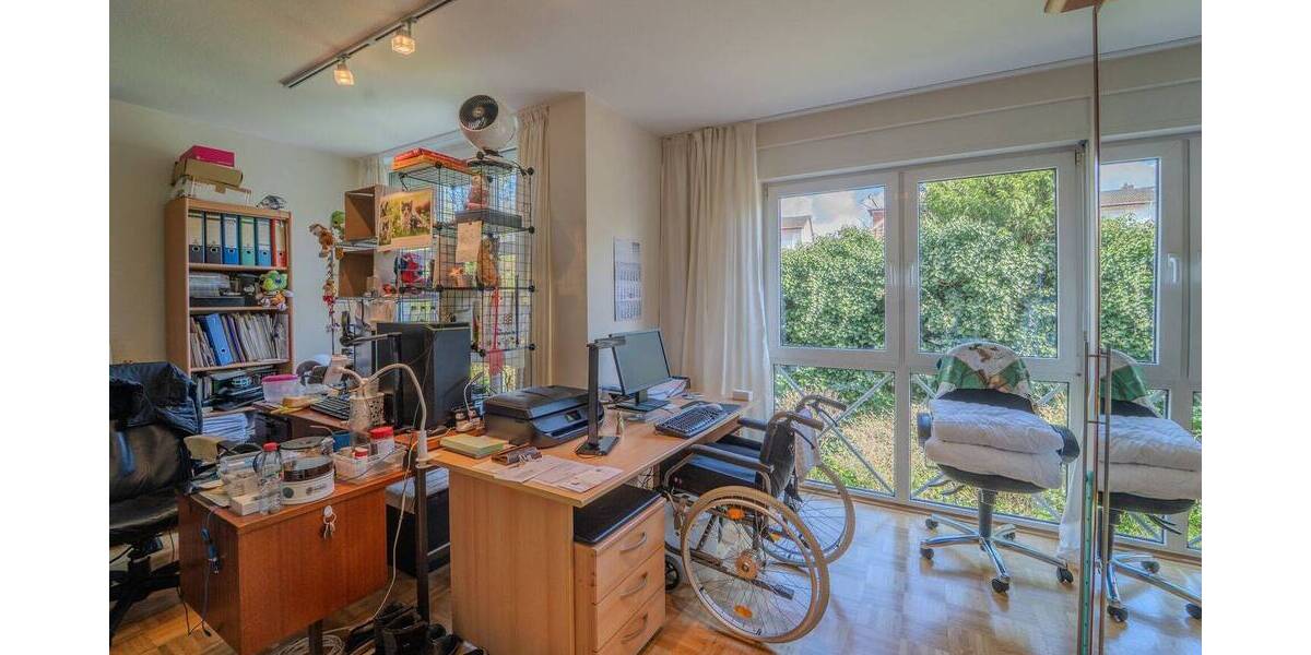 Etagenwohnung Wiesbaden Südost - 3 Zimmer, 92 m&sup2;, 369.000&euro; | Angebot:26015673